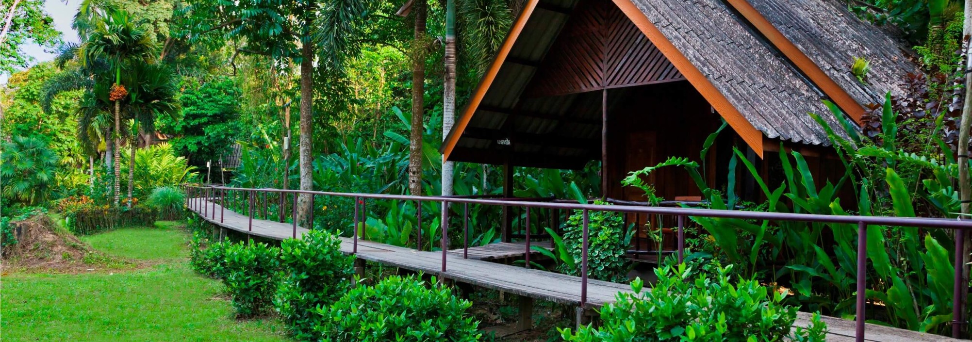 Khao Sok Riverside Cottages