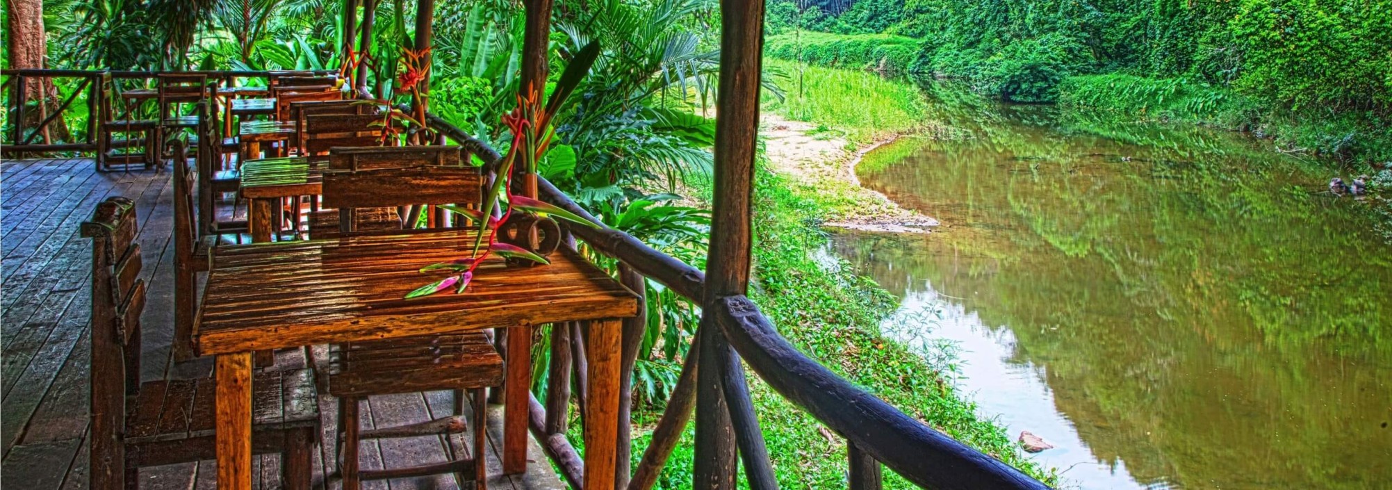 Khao Sok Riverside Cottages Restaurant