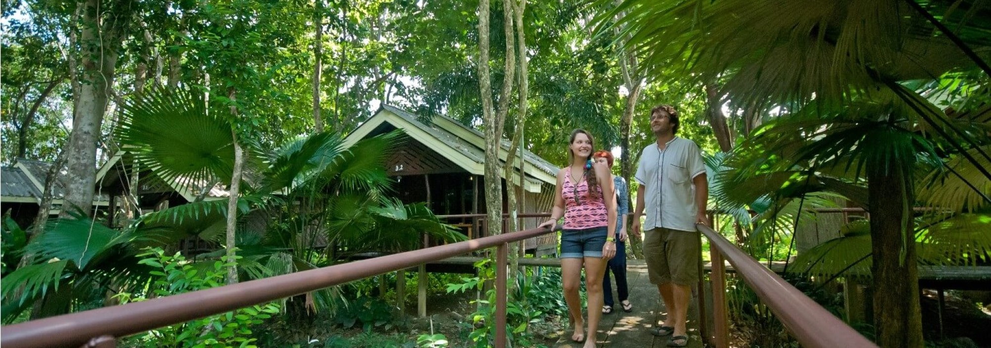Khao Sok Riverside Cottages Walkway