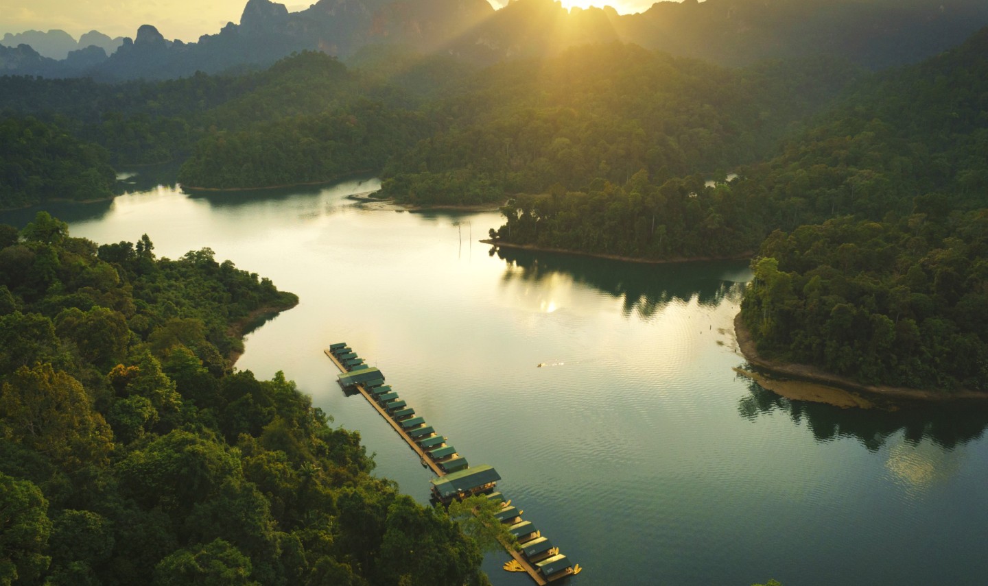 khaosok-elephant-hills-lake-floating-tent-schemering-thailandtravel