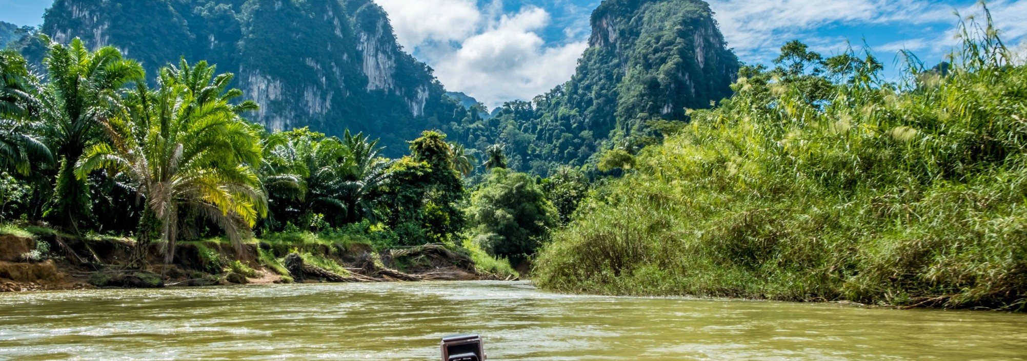 khaosok-river-front-kanotocht-nationalpark-thailandtravel