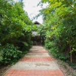 khum-lanna-luxe-homestay-tuin-entree-thailandtravel