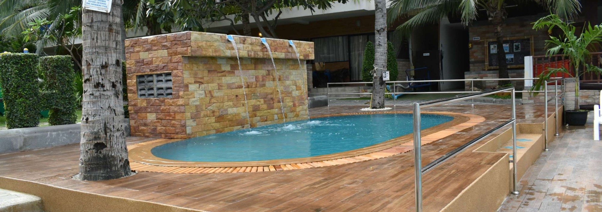 kids-pool-phangan-bayshore-resort-thailandtravel