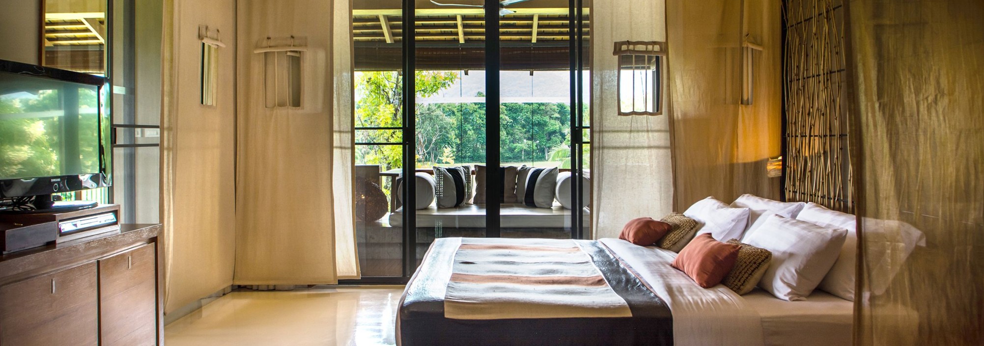 kirimaya-khaoyai-terrace-suite-slaapkamer-thailandtravel