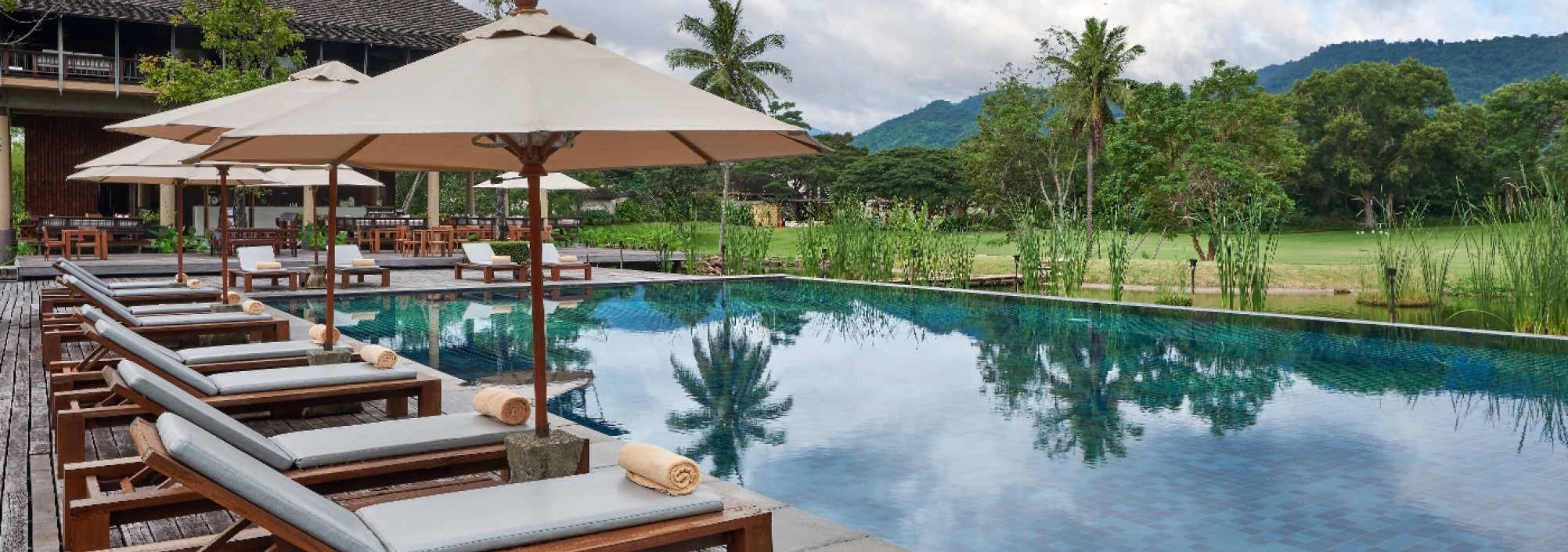 kirimaya-khaoyai-zwembad-tuin-terras-thailandtravel