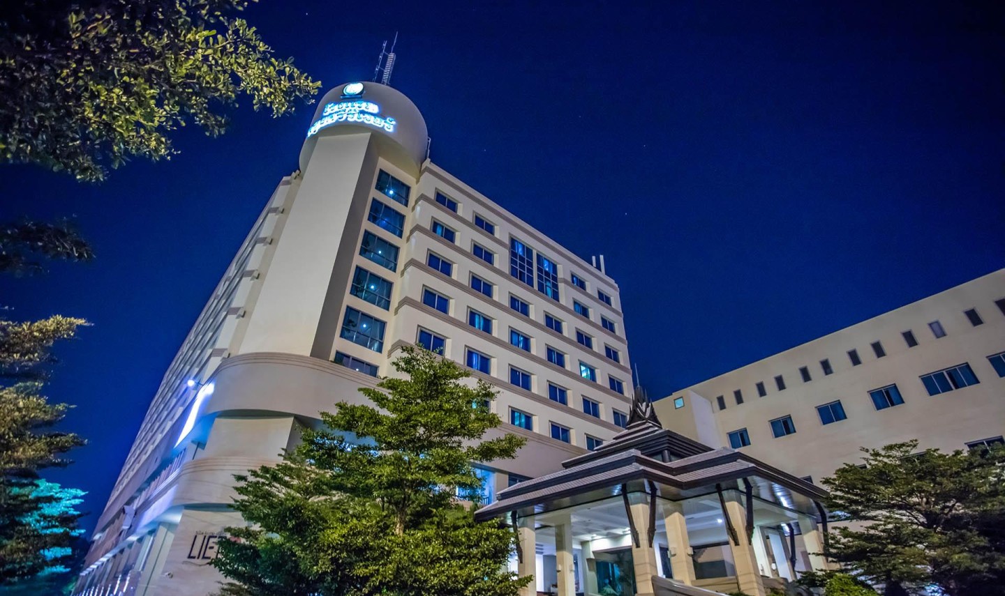 krungsri-river-ayutthaya-1