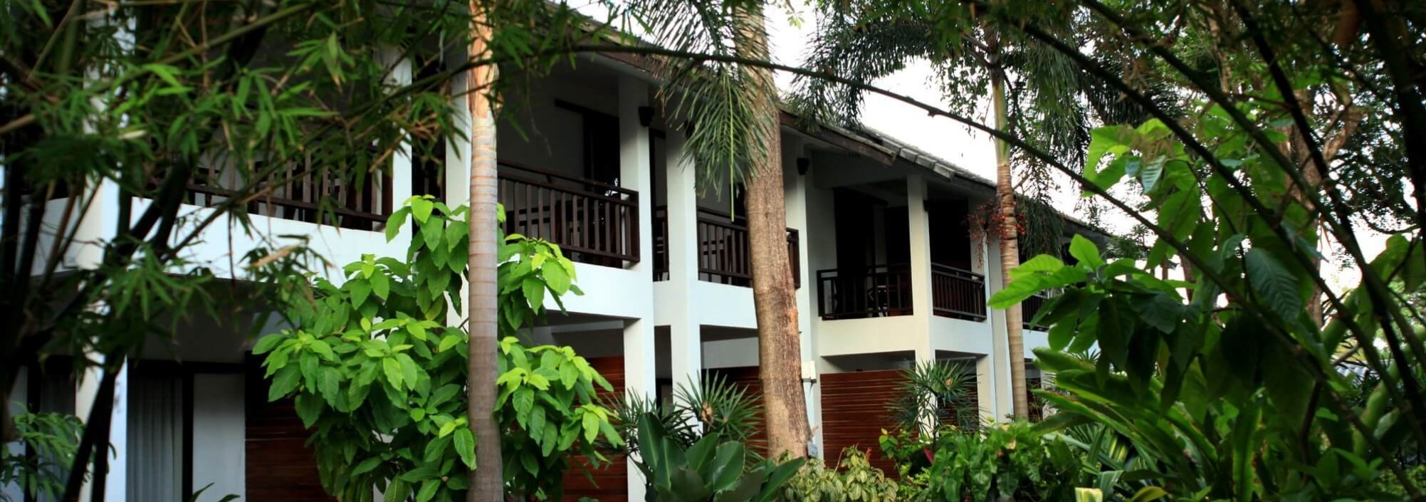 lamai-wanta-beach-resort-deluxe-building-thailandtravel