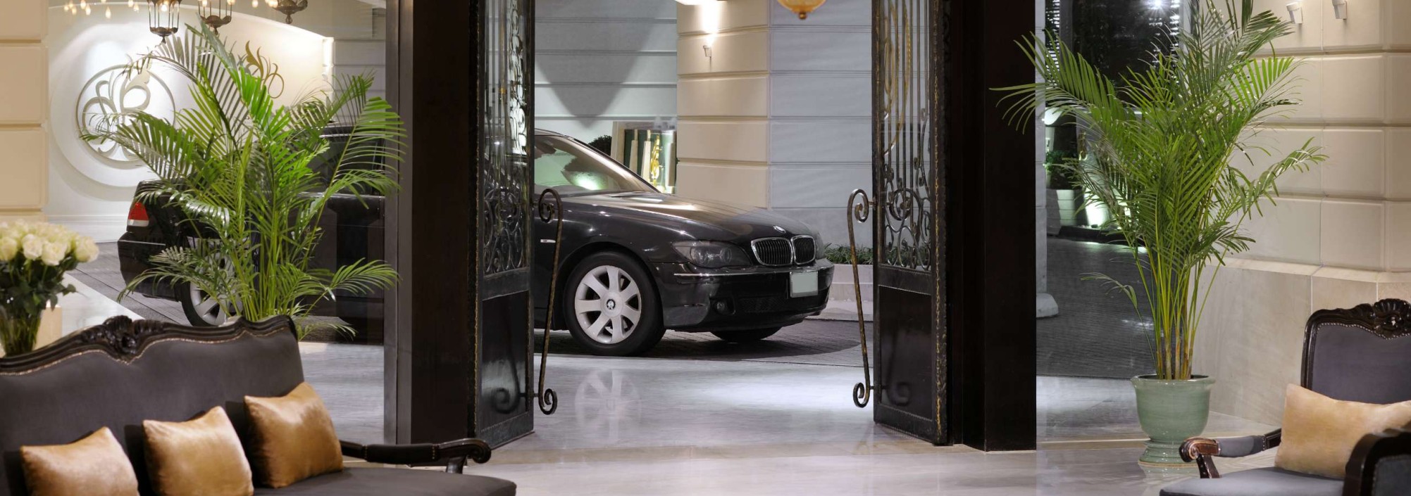 lobby-entree-lebua-state-tower-bangkok-thailandtravel