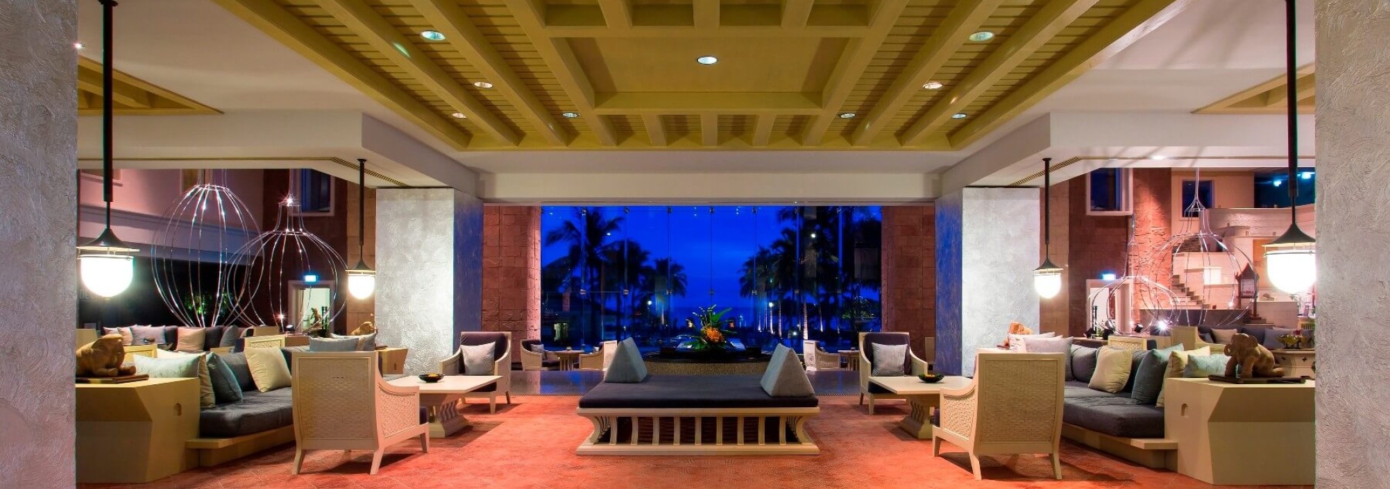 lobby-hilton-hua-hin-resort-thailand-travel