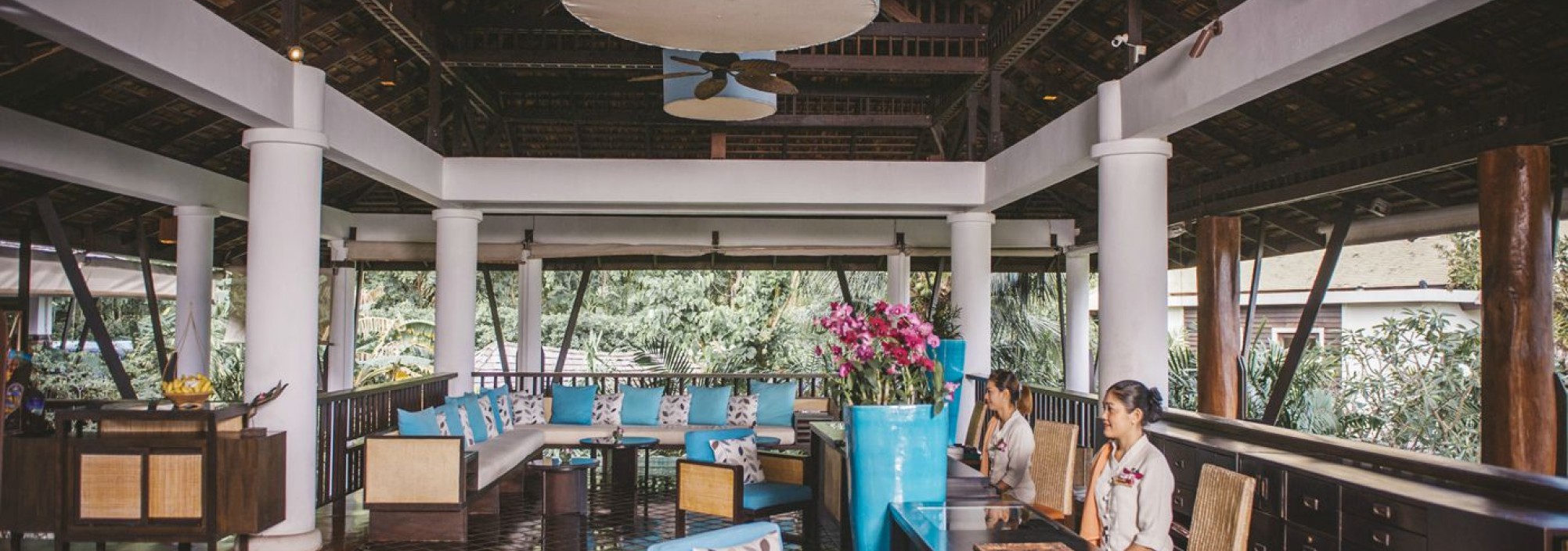 lobby-melati-beach-samui