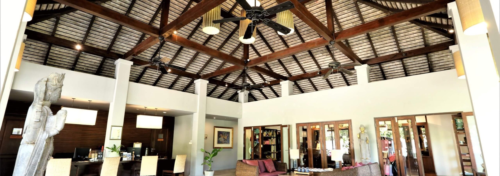 lobby-the-quarter-hotel-pai-thailandtravel