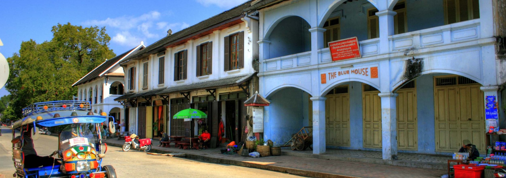 luangprabang-tuk-tuk-thailandtravel