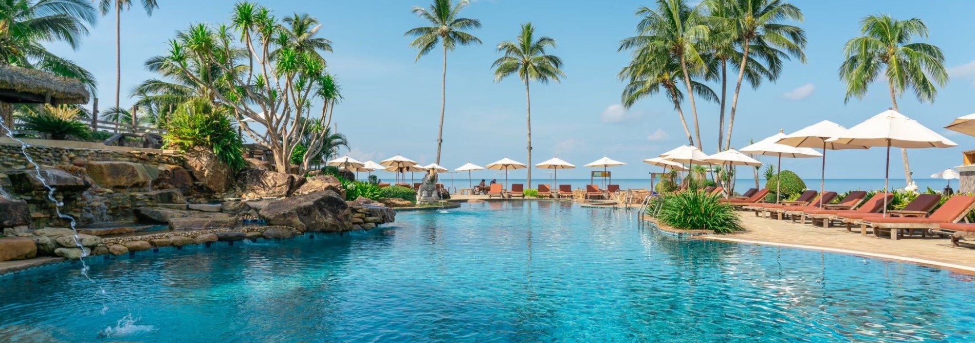 main-pool-2-santhiya-koh-chang