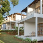 mira-montra-koh-mak-hill-top-sea-view-room-building-balkon-terras-zitje-thailandtravel