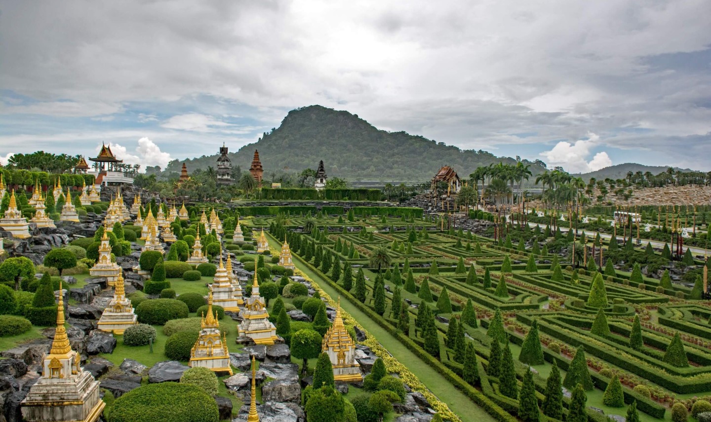 nong-nooch-botanical-tropical-garden-pattaya-thailand-travel-1