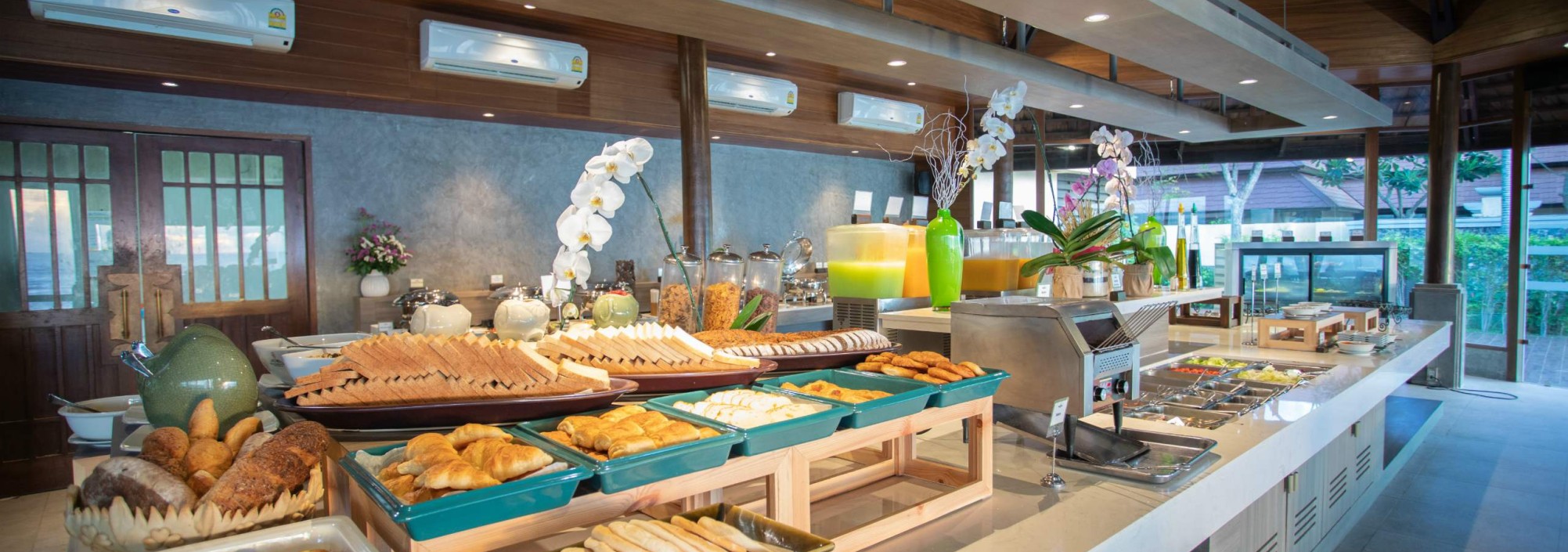 nora-beach-resort-koh-samui-buffet-ontbijt-thailandtravel-1