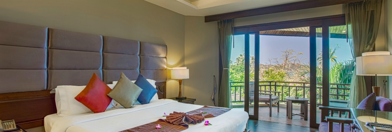 nora-beach-resort-koh-samui-deluxe-building-kingsize-thailandtravel