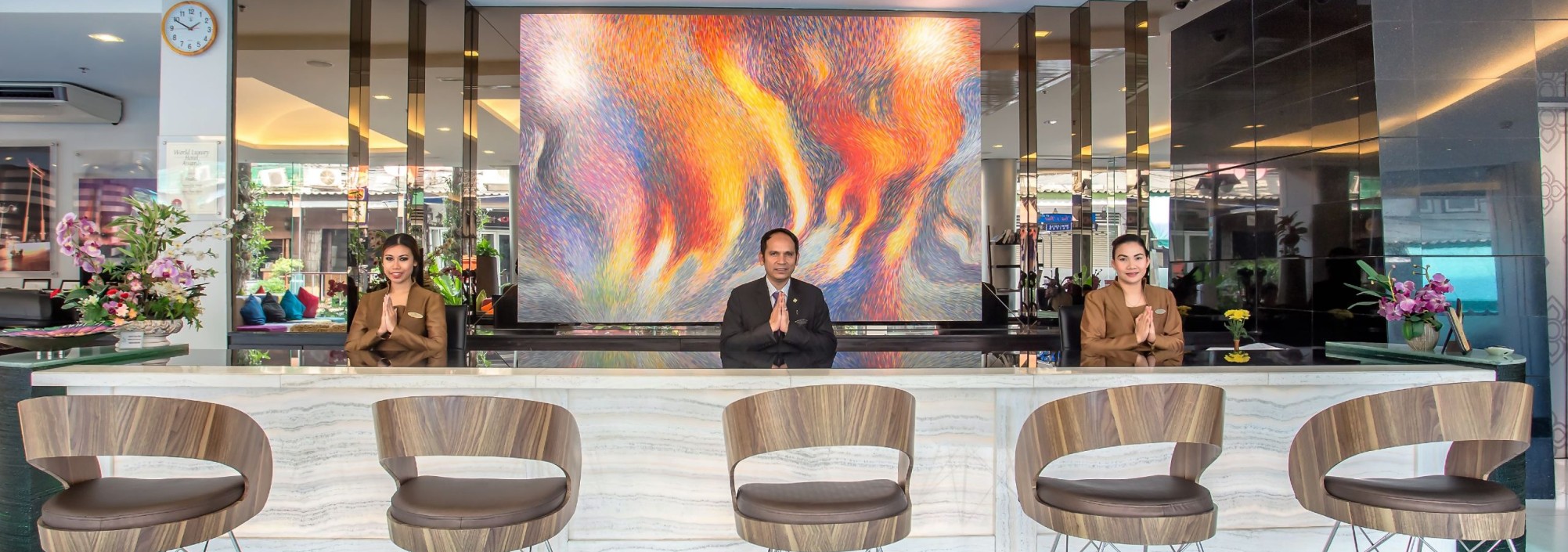 nouvo-city-hotel-bangkok-lobby-thailandtravel