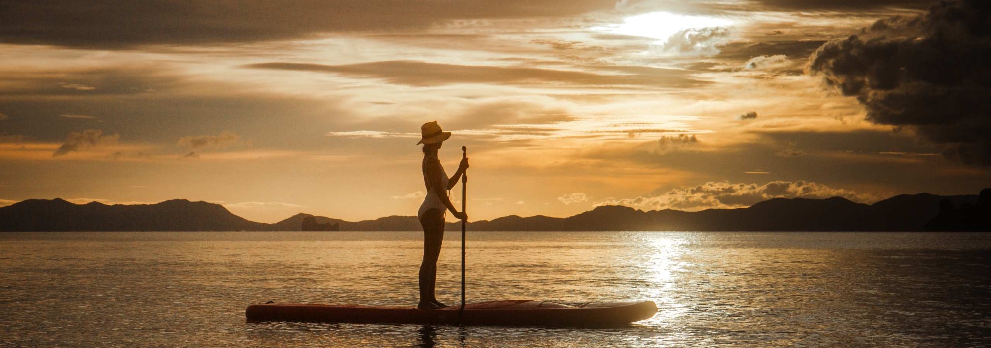 paddle-board-varana-krabi-thailandtravel