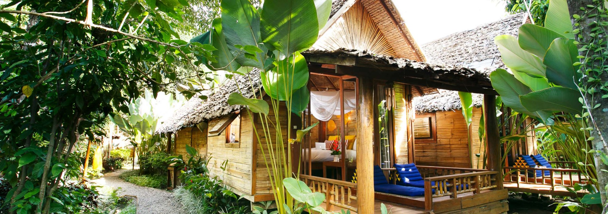 pai-village-boutique-resort-deluxe-village-tuin-thailandtravel