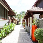 pavilion-samui-resort-deluxe-balcony-suite-tuin-thailandtravel