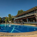 peace-laguna-krabi-lagoonpool-restaurant-uitzicht-thailandtravel