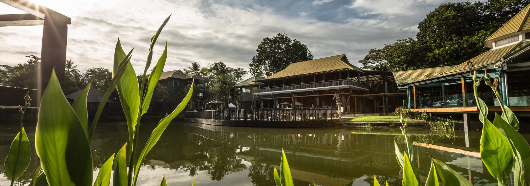 peace-laguna-krabi-zwembad-restaurant-thailandtravel