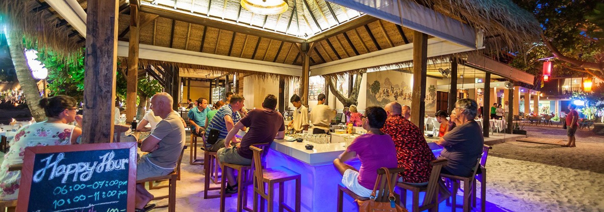 phangan-beach-dining-buri-rasa-village-thailandtravel