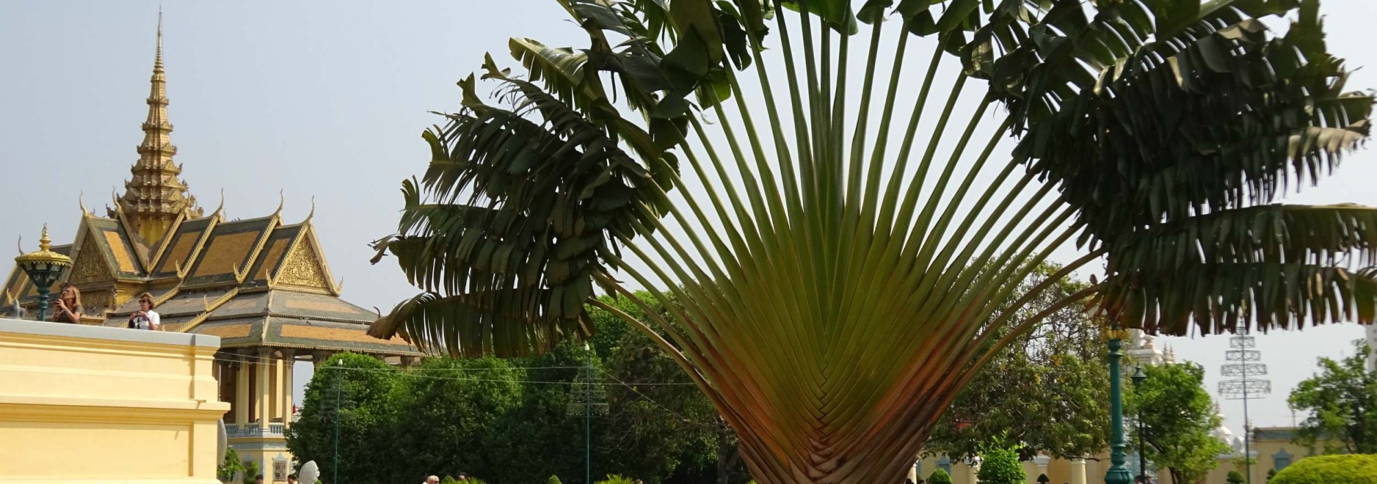 phnompenh-paleis-tuin-thailandtravel