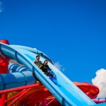 phuket-splash-jungle-park-glijbaan-water-koppel-thailandtravel