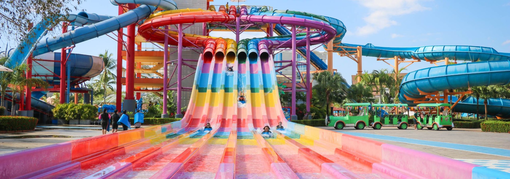 phuket-splash-jungle-park-glijbaan-water-thailandtravel