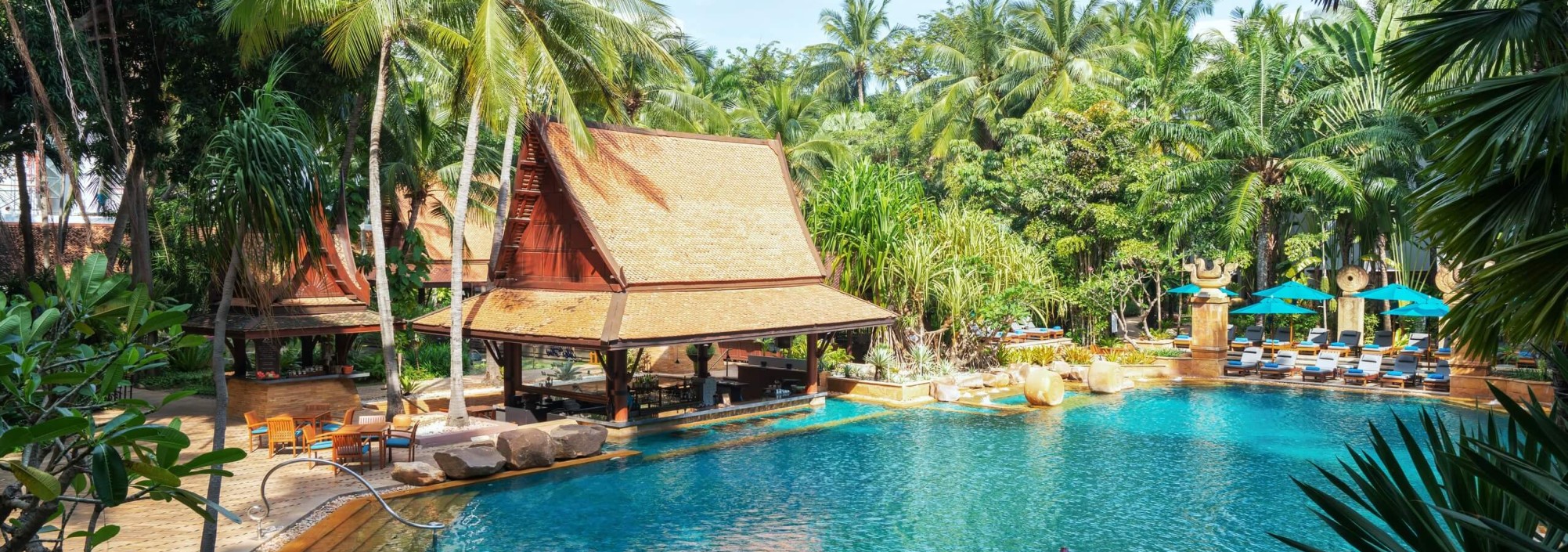pool-avani-pattaya-resort-thailandtravel