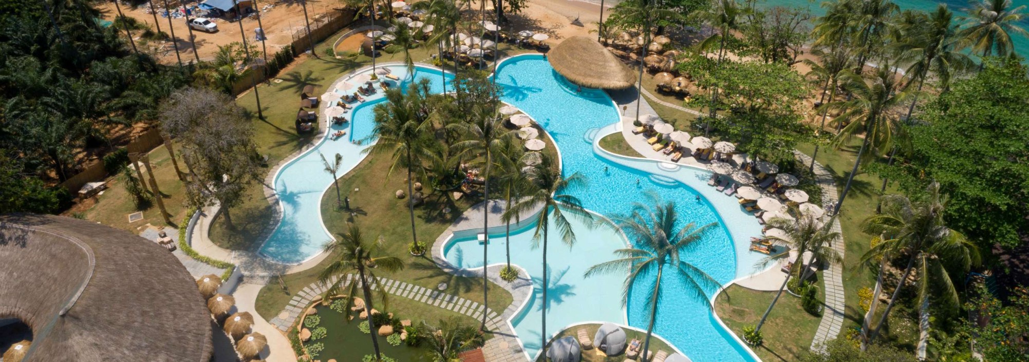 pool-beach-eden-beach-khao-lak-thailandtravel