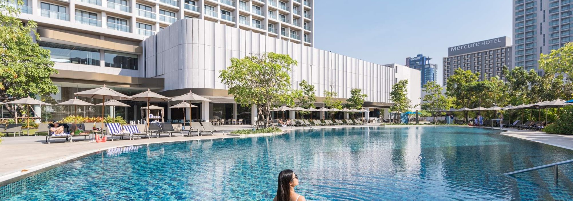 pool-ozo-pattaya-thailandtravel