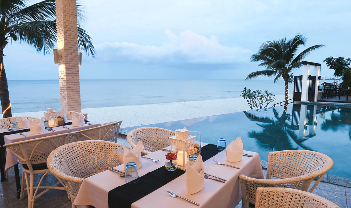 pool-strand-laksasubha-huahin-resort-thailandtravel
