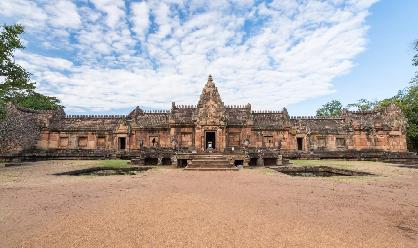 prasat-hin-phanom-rung-thailandtravel