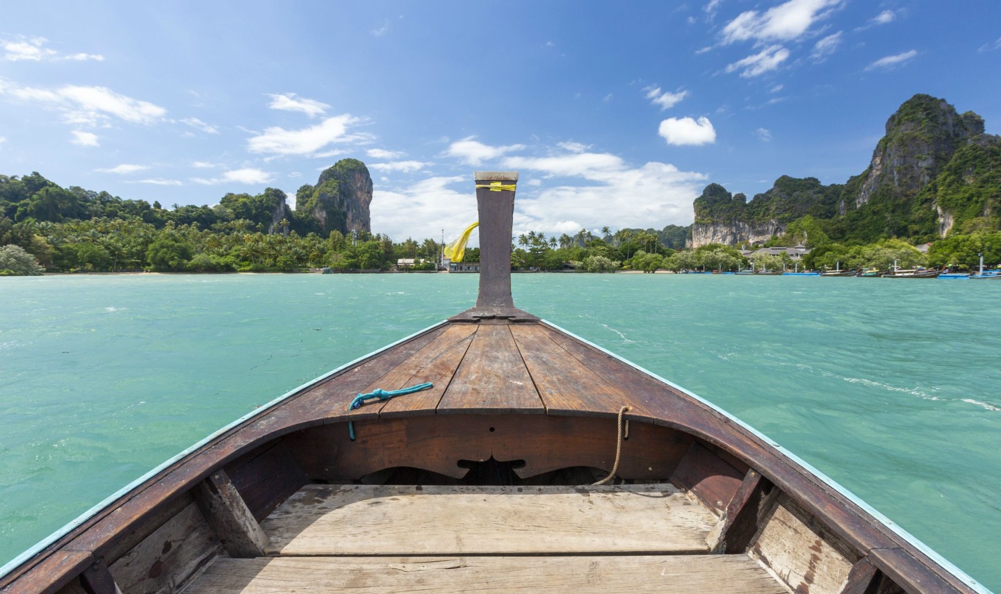 railay-bay-resort-boot-longtail-view-thailandtravel-1