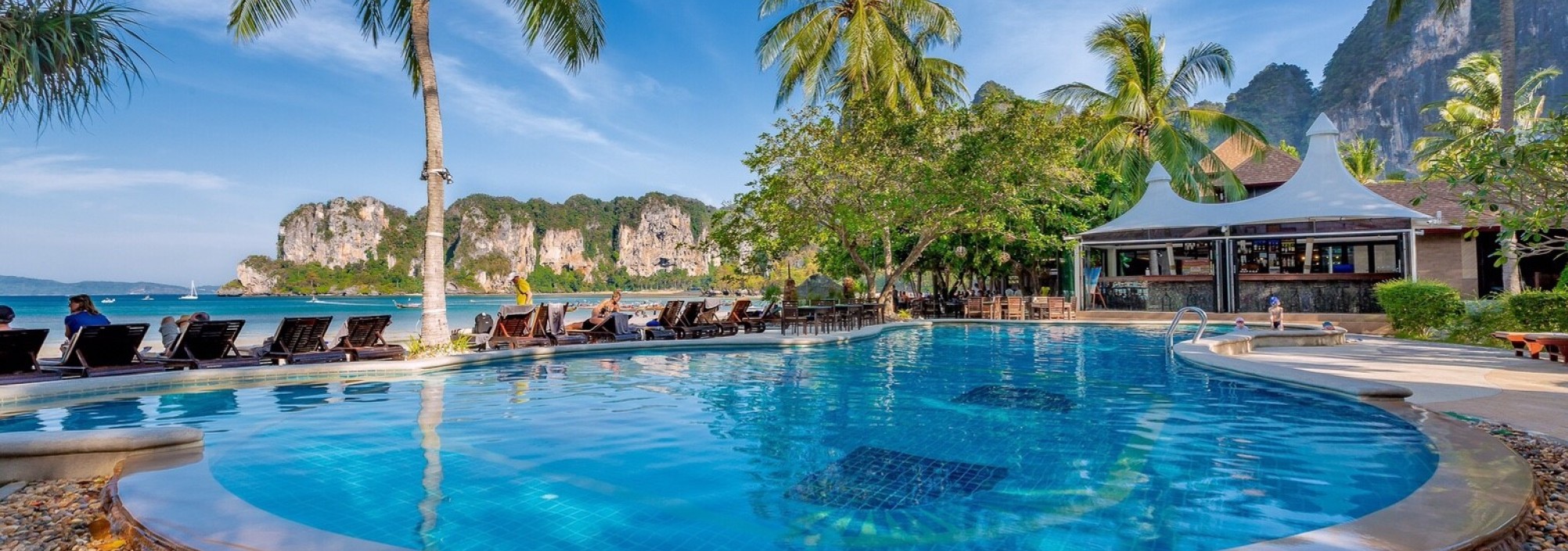 railay-bay-resort-zwembad-pool-restaurant-thailandtravel-1
