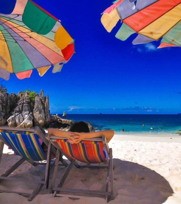 relax-on-the-beach-koh-khai-island-phuket-thailandtravel-1