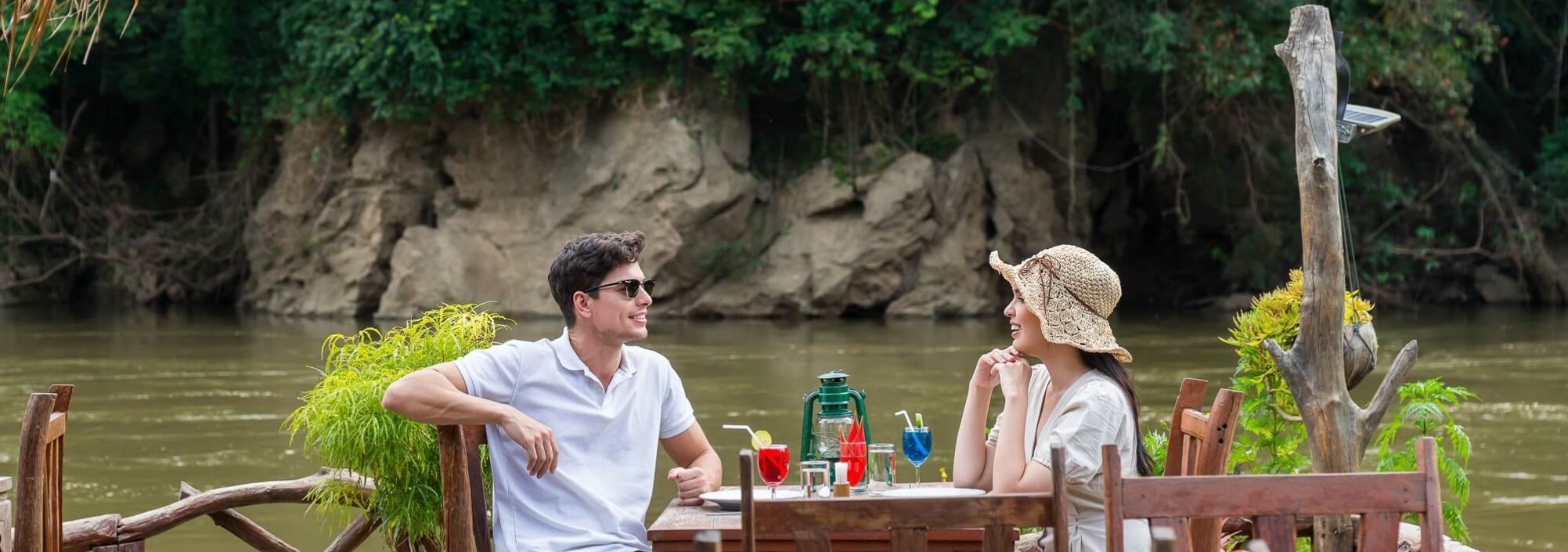 relax-river-kwai-jungle-rafts-kanchanaburi-thailandtravel