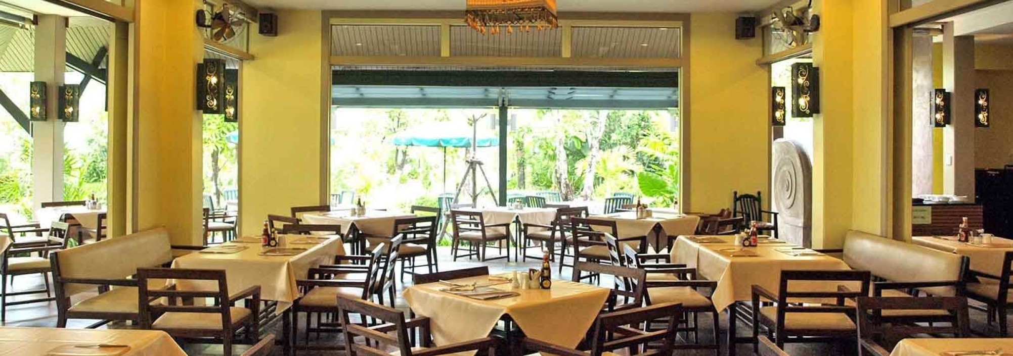 restaurant-baan-khao-lak-resort-thailand