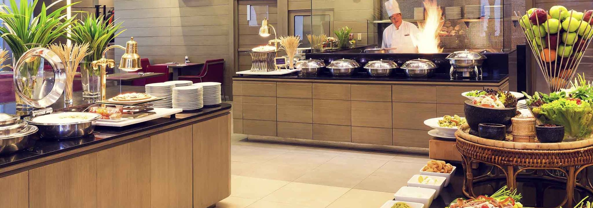 restaurant-mercure-bangkok-siam-thailandtravel