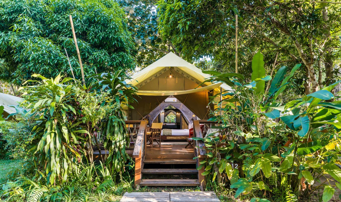 river-kwai-hintok-camp-tent-veranda-thailandtravel