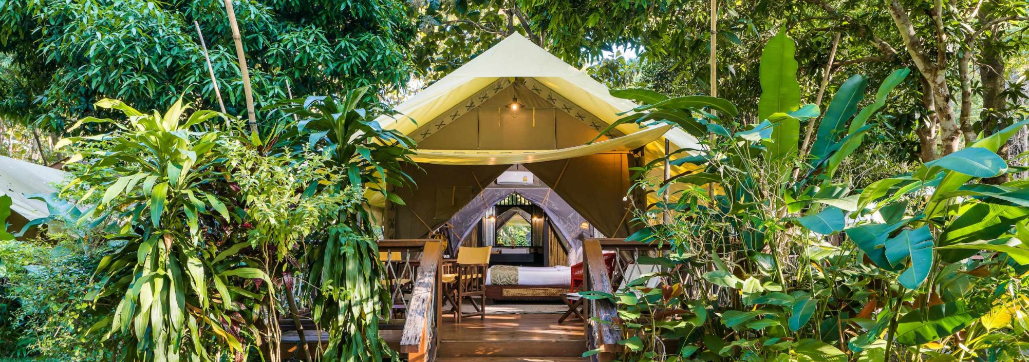 river-kwai-hintok-camp-tent-veranda-thailandtravel