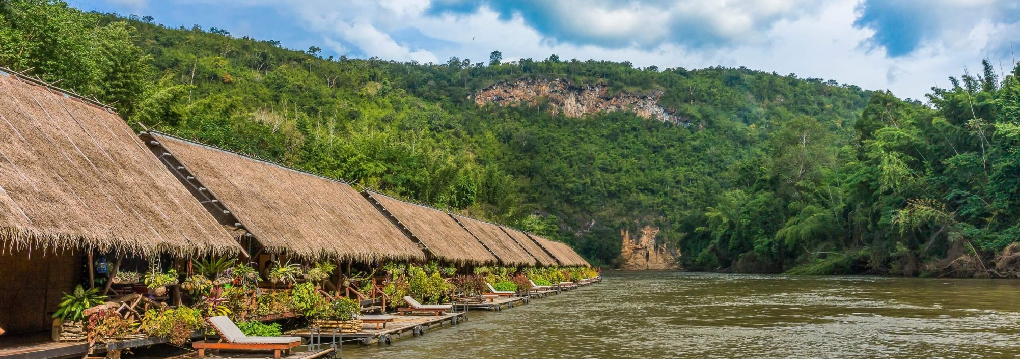 river-kwai-jungle-rafts-kanchanaburi-natuur-thailandtravel