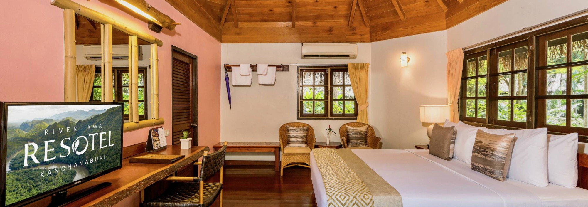 river-kwai-resotel-chalet-bungalow-jungle-thailandtravel