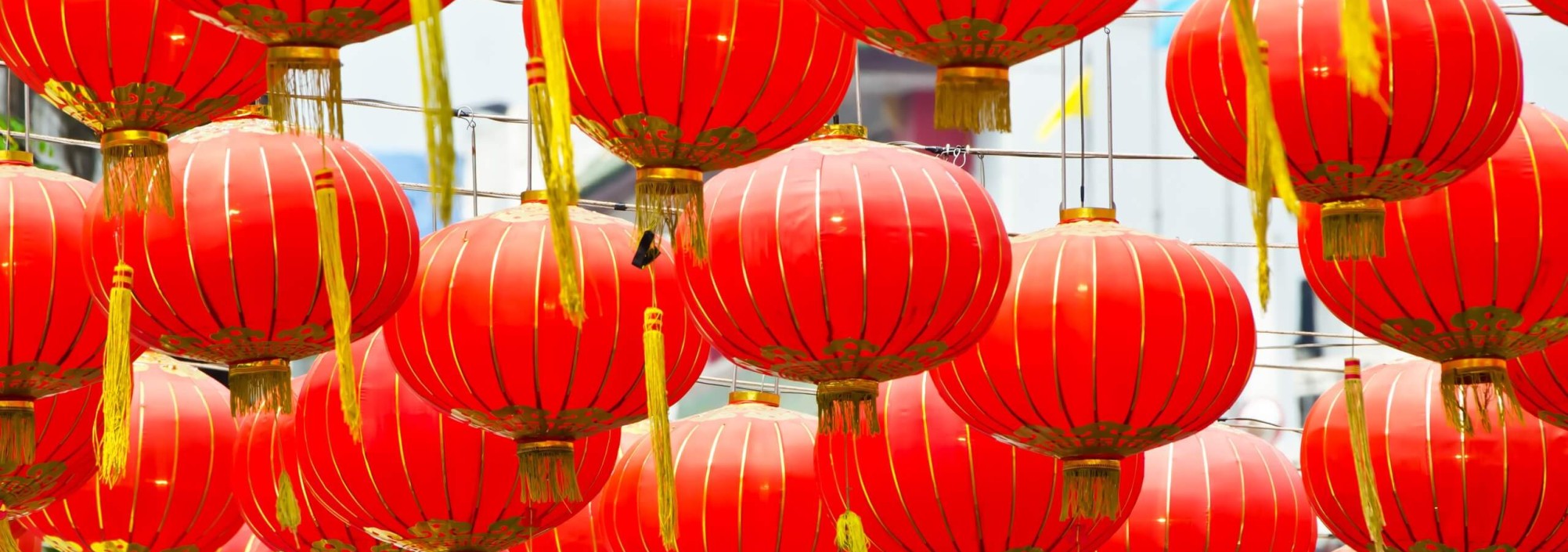 rode-chinese-lantaarns-chinatown-bangkok-thailandtravel