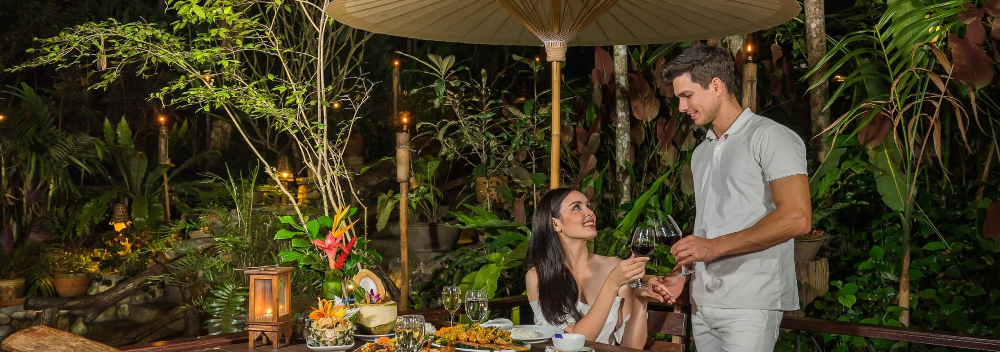 romantisch-dineren-resotel-river-kwai-thailandtravel