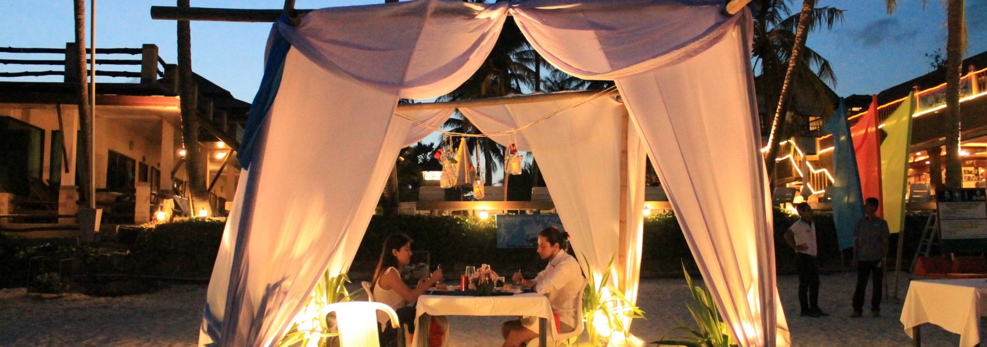 romatic-dining-phang-bayshore-resort-thailandtravel