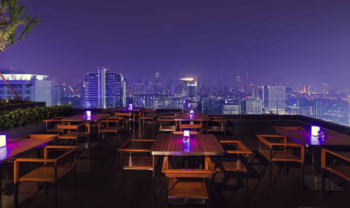 rooftop-mercure-bangkok-siam-1